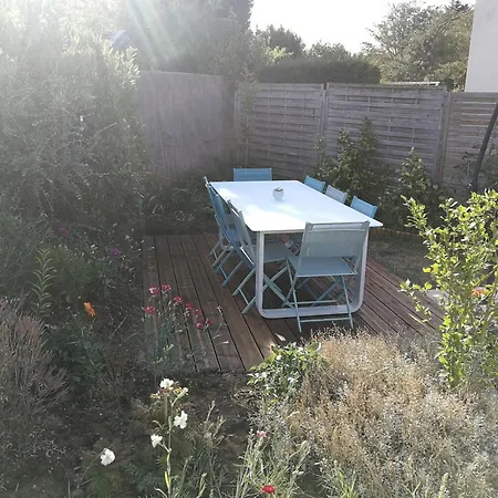 Maison De Pecheur A 150 M De La Avec Jacuzzi Ouistreham